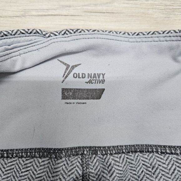 Old Navy Active Womens Gray Chevron Full Length Leggings Small - Picture 8 of 9
